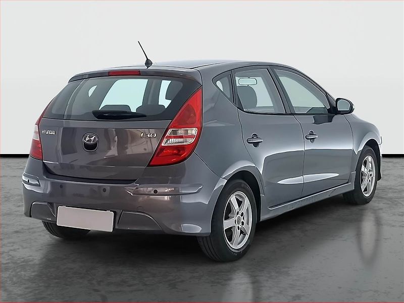 Hyundai i30 (2010) 1.4 CVVT, za skvělou cenu - fotka 5 z 14
