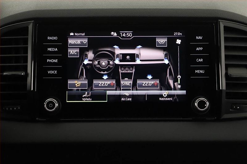 Škoda Karoq (2021) Sportline 2.0 TDI - fotka 16 z 21
