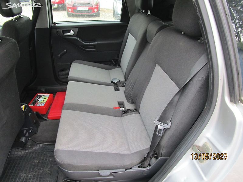 Opel Meriva 1,4-66KW-KOUPEN V ČR - fotka 11 z 16