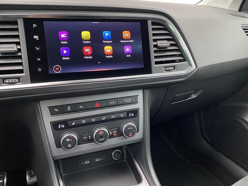 Seat Ateca 1,5 TSI 110 kW FR DSG - fotka 15 z 27