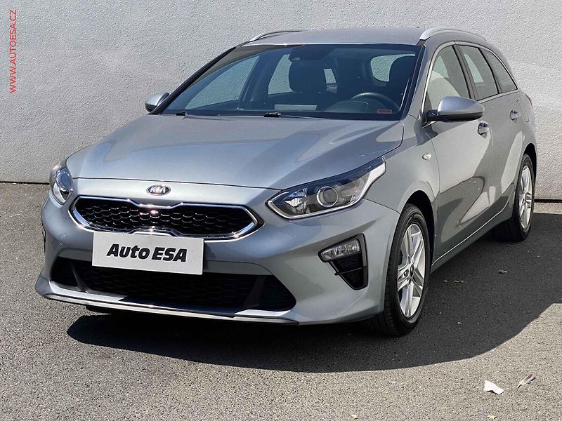 Kia Ceed (2019) 1.4 T-GDi, Vision, navi - fotka 3 z 18