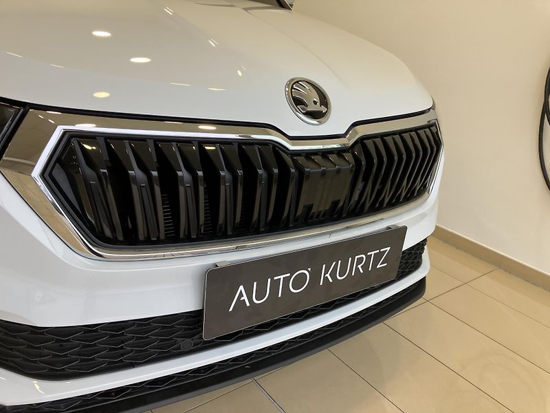 Škoda Karoq 2.0 TDI 85kW Style DSG A7 85kW - fotka 3 z 36