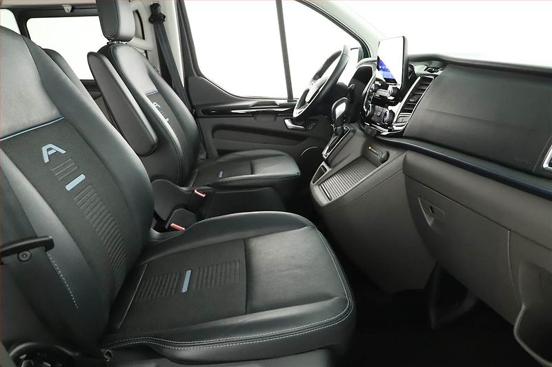 Ford Tourneo Custom (2022) 2.0 EcoBlue, DPH - fotka 7 z 20