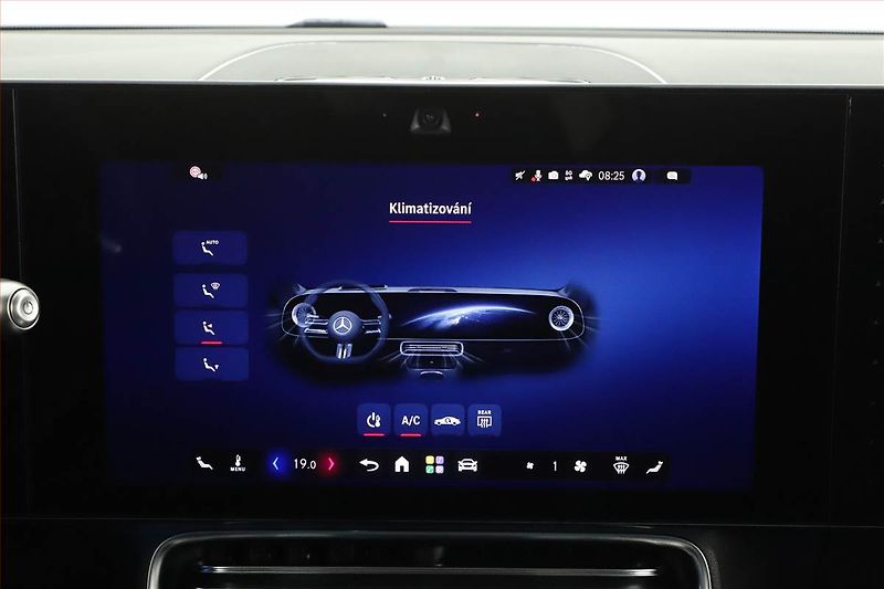 Mercedes-Benz CLA (2026) 200 - fotka 15 z 20