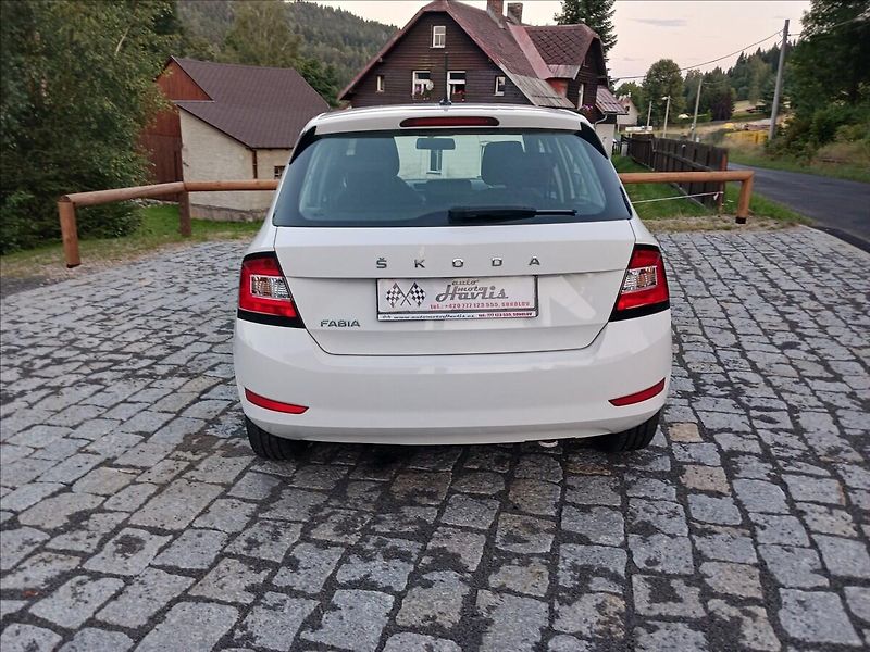 Škoda Fabia 1,0 III FC ACT, 1 Majitel - fotka 6 z 24