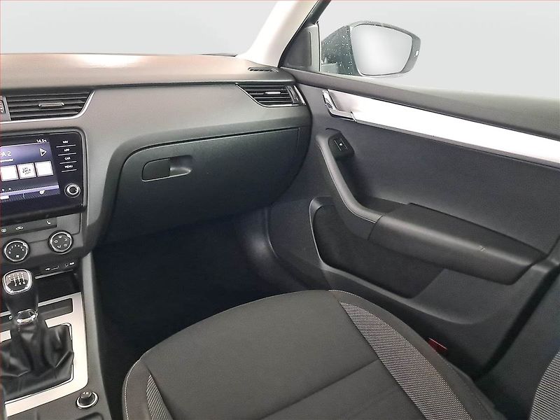 Škoda Octavia (2017) 1.4 TSI CNG, Tempomat - fotka 8 z 18