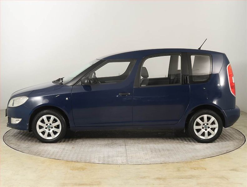 Škoda Roomster (2012) Ambition 1.2 12V, Serv.kniha - fotka 3 z 15