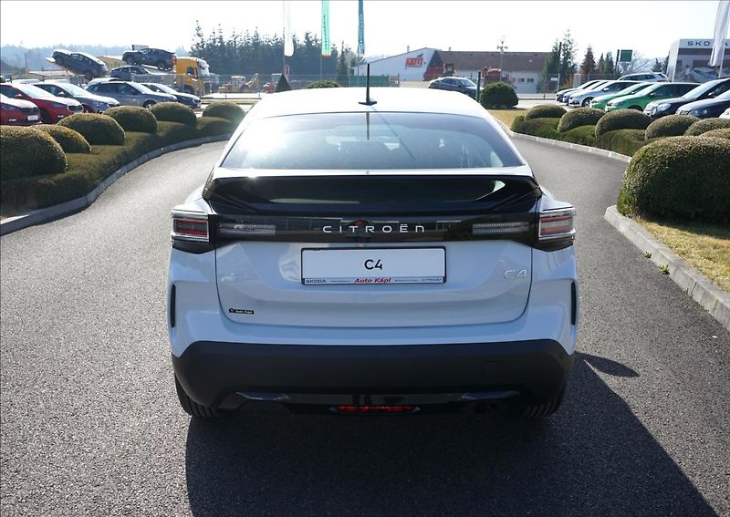 Citroën C4 (2026) 1,2 Hybrid 110k Automatic YOU - fotka 6 z 17