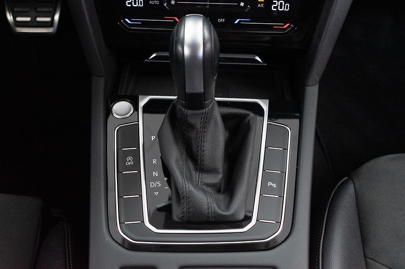 Volkswagen Arteon Shooting Brake 2.0 TDI ELEGANCE*ACC*DPH*ČR 1M - fotka 23 z 43