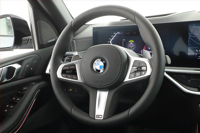 BMW X5 (2025) xDrive40i, M PAKET, DPH - fotka 8 z 27