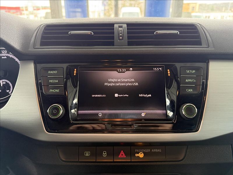Škoda Fabia 1,0   MPI 55kW,SERVISNÍ KNÍŽKA - fotka 18 z 23