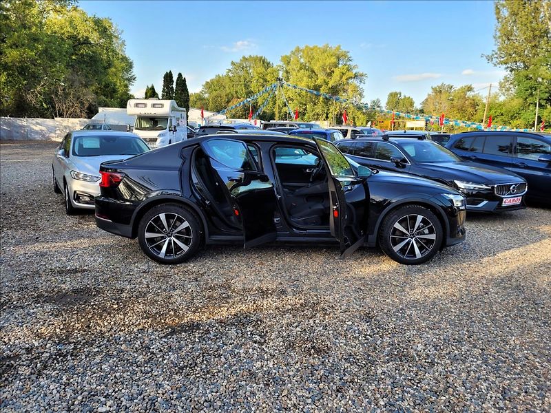 Polestar 2 0,0 300kw,AWD,MATRIX,SOH 91,5% - fotka 18 z 50