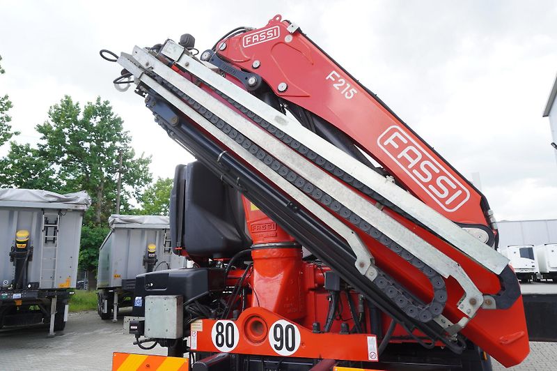 MAN TGS (2019) 26.420 6×4 / Fassi F215A.2.24  - fotka 12 z 25