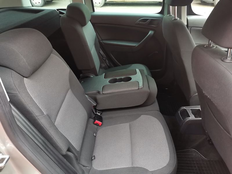 Škoda Yeti (2012) 1.2TSi 77kw Active PDC Tažné - fotka 17 z 27