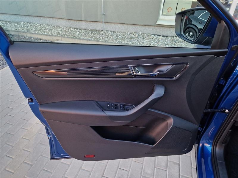 Škoda Karoq 2.0TDI Style, původ ČR,1.Maj. - fotka 38 z 50