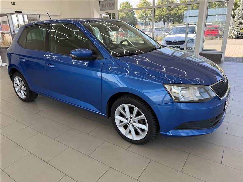 Škoda Fabia 1,2 TSi, 1.maj,klimatronic, BT - fotka 7 z 29