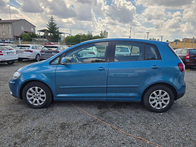 Volkswagen Golf Plus (2005) 1.6 FSI Trend DSG - fotka 4 z 23