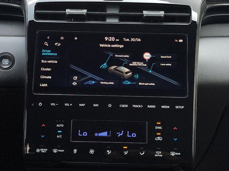 Hyundai Tucson (2023) N-line 1.6 T-GDI HEV 132kW, ČR - fotka 21 z 27