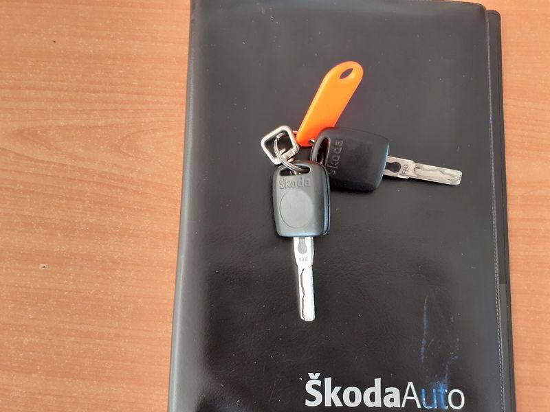 Škoda Fabia (2008) 1.2 HTP LPG - fotka 21 z 36
