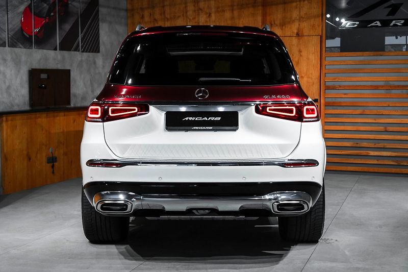 Mercedes-Benz GLS Maybach - fotka 33 z 34