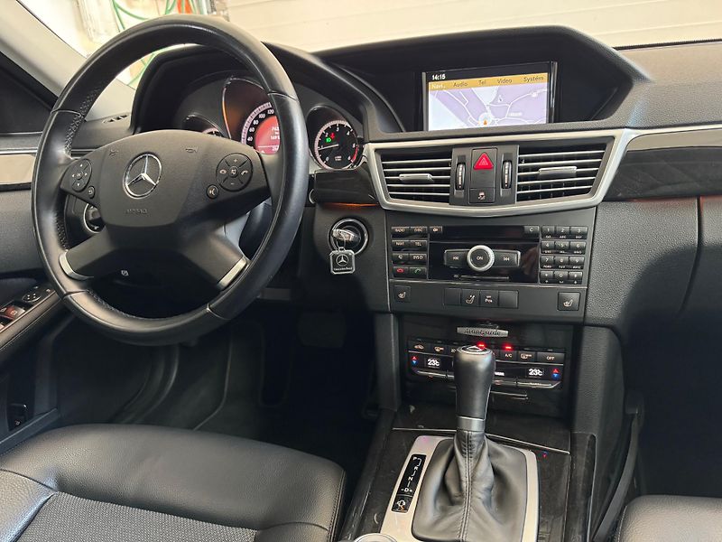 Mercedes-Benz Třídy E (2009) E250 CDI Avantgarde - CZ - DPH - fotka 13 z 24