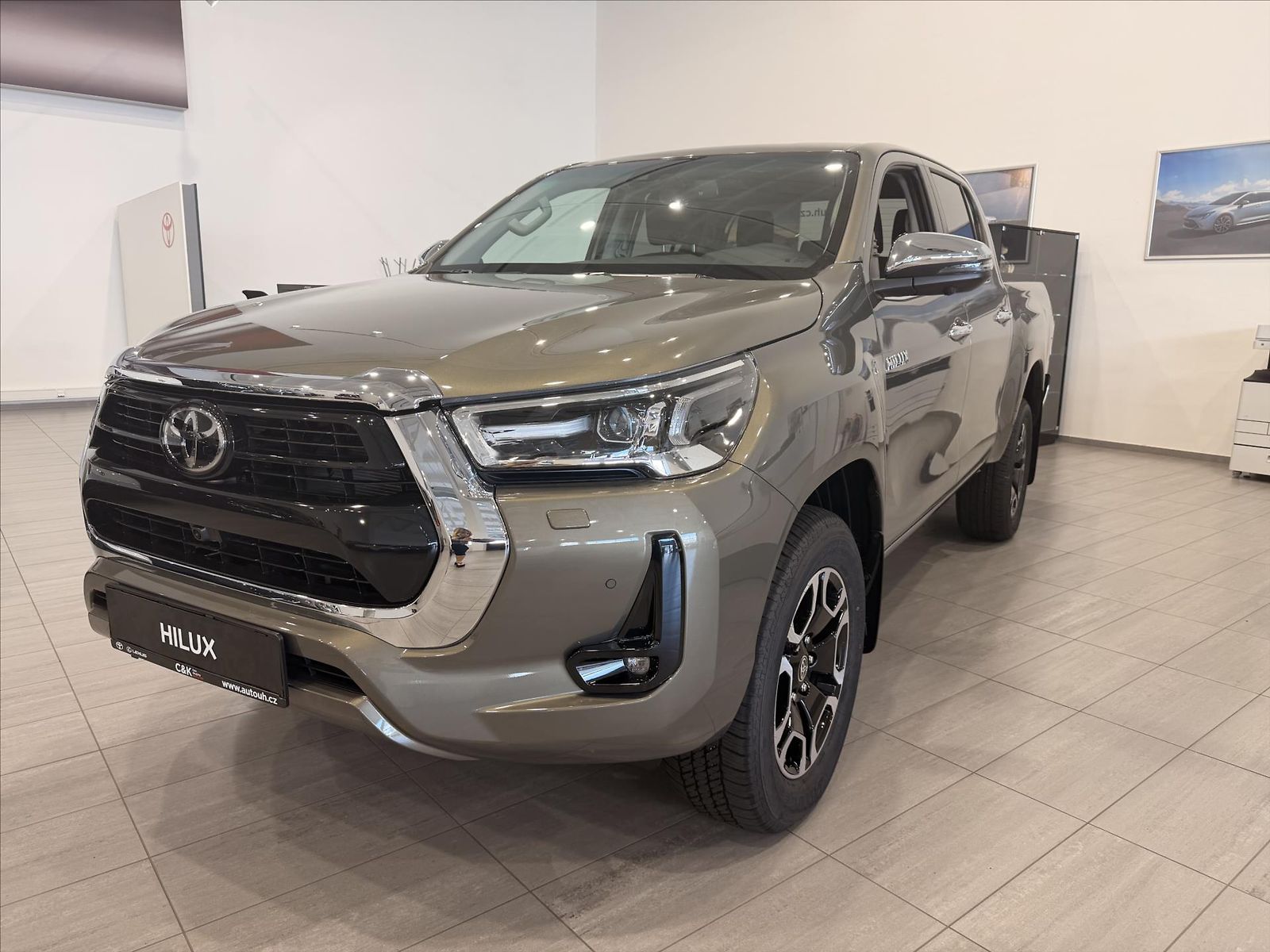 Toyota Hilux 2,8 Executive  Double Cab Dies