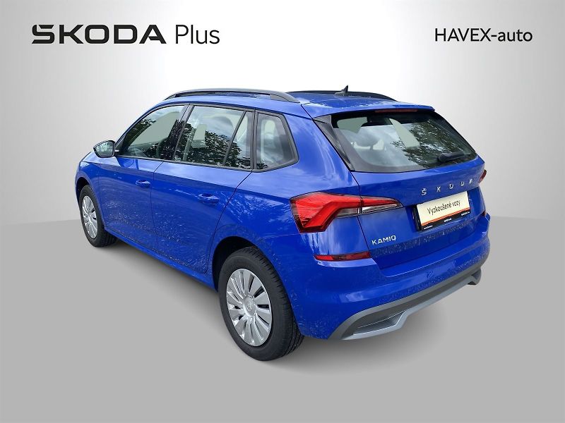 Škoda Kamiq (2022) 1.0 TSI Ambition - fotka 31 z 32