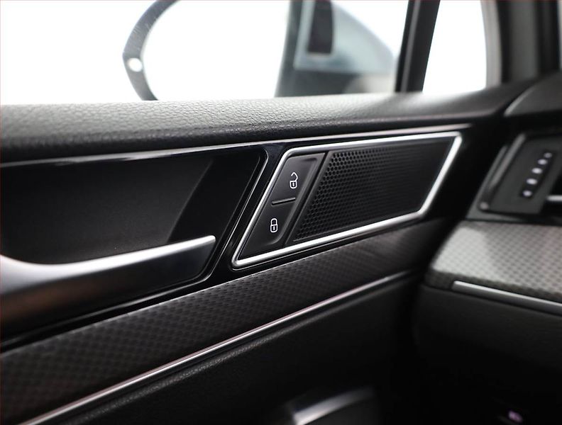 Volkswagen Passat (2017) Alltrack 2.0 TDI, 4X4 - fotka 18 z 20