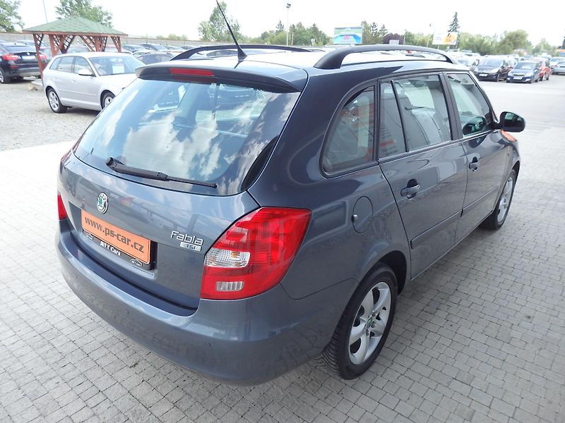 Škoda Fabia 1.2 TSI WEBASTO, DIGI. KLIMA - fotka 4 z 15