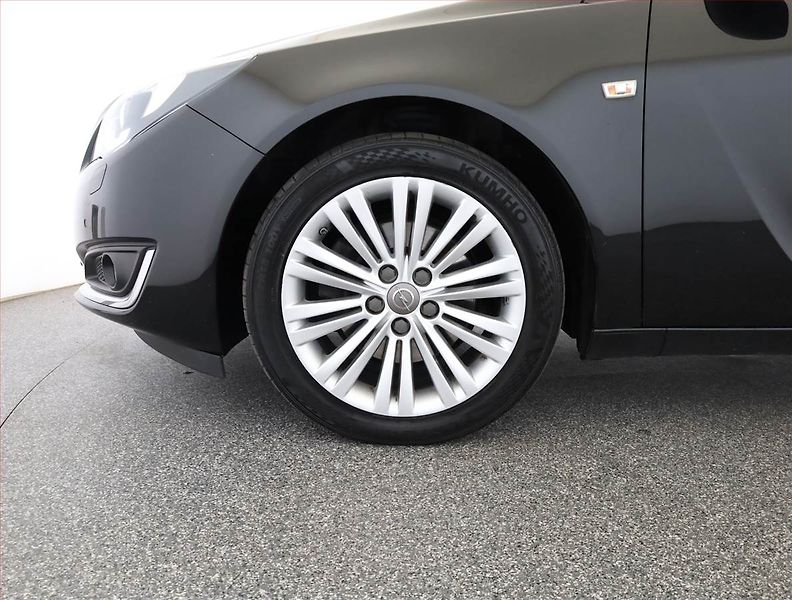 Opel Insignia (2017) 2.0 CDTI, 4X4, Automat - fotka 15 z 15