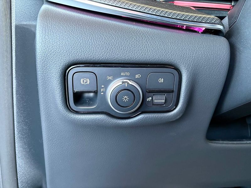 Mercedes-Benz Třídy V 300d Long Avantgarde REZERVACE - fotka 29 z 30