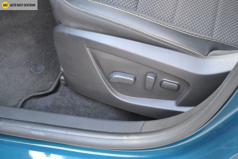 Renault Arkana Techno mild hybrid 140 EDC - fotka 23 z 47