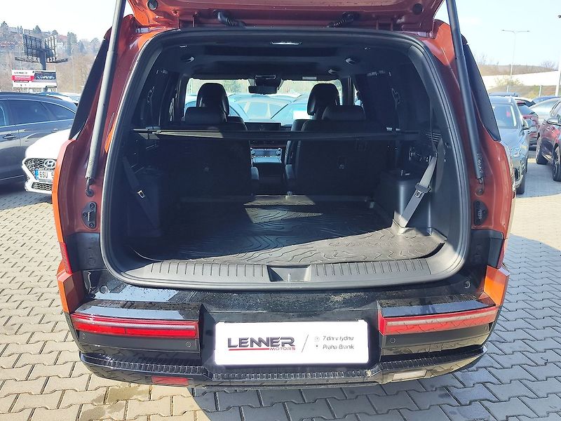 Hyundai Santa Fe 1.6 T-GDi/158kW CALLIG PNM 4x4 - fotka 9 z 39