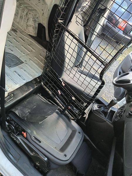 Peugeot Bipper 1.4i - fotka 15 z 17