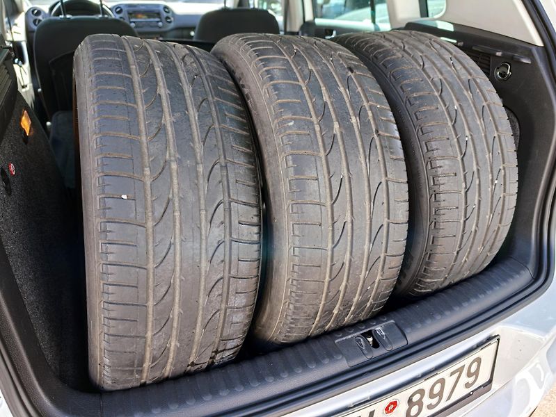 Volkswagen Tiguan 2,0 TDi R-Line  - fotka 16 z 21
