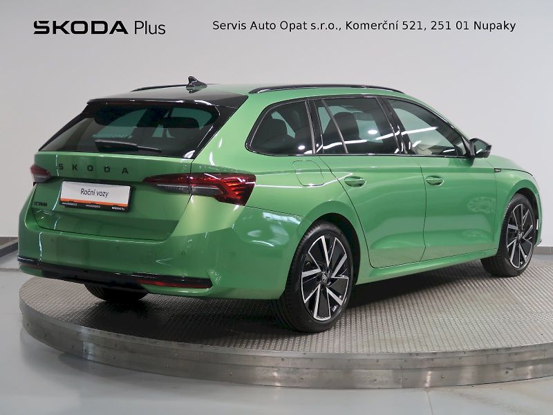 Škoda Octavia (2025) SPORTLINE 2.0TDI 110KW DSG MAT - fotka 2 z 39