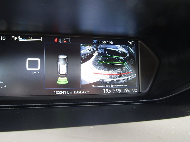 Citroën C4 Picasso (2015) 1.6 HDI 88kW PLNÁ VÝBAVA - fotka 39 z 40