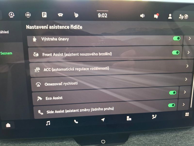Škoda Superb (2025) COMBI SELECTION TD 110/2.0 A7F - fotka 23 z 41