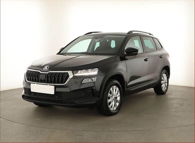 Škoda Karoq (2024) Fresh 2.0 TDI - fotka 2 z 18