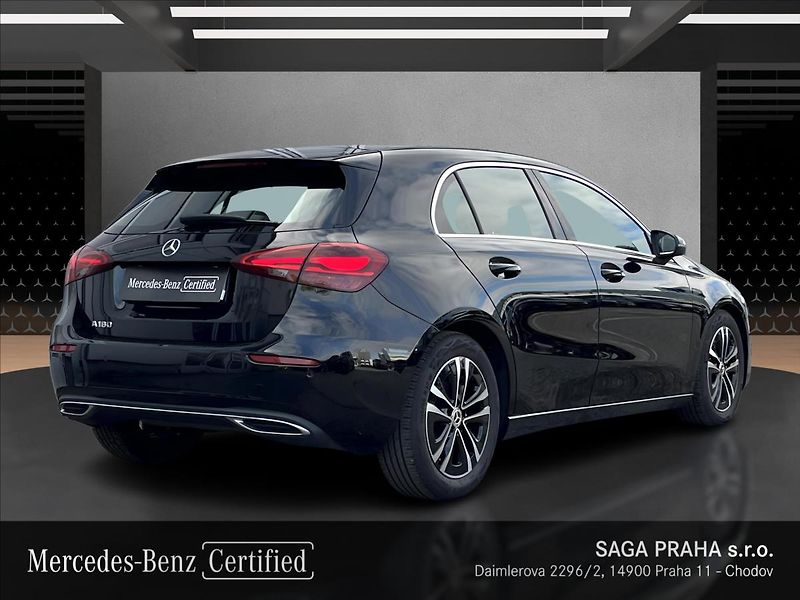 Mercedes-Benz Třídy A 180 Progressive Line - fotka 5 z 21