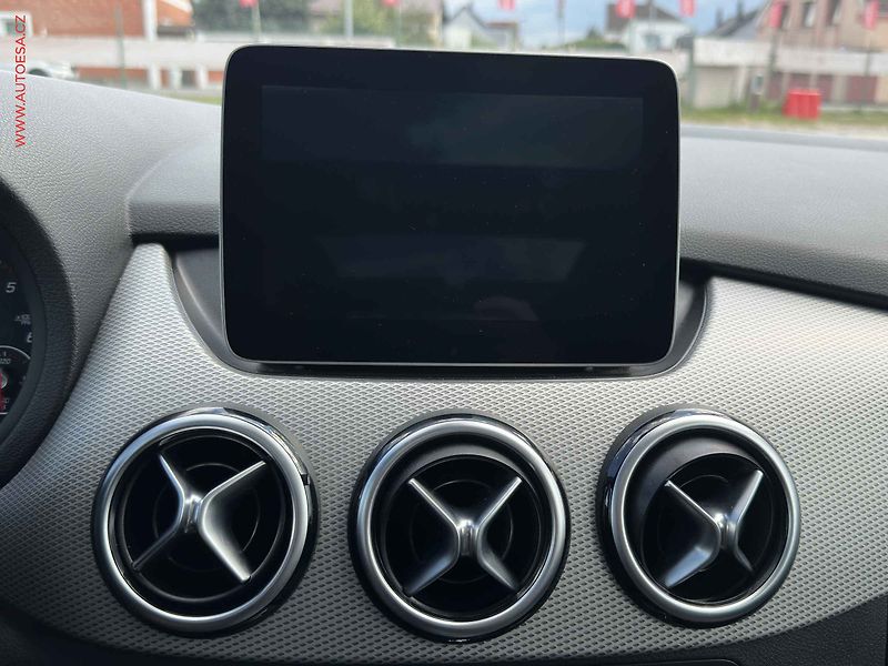 Mercedes-Benz Třídy B (2017) 2.2 CDi B200, ČR, AT, LED - fotka 14 z 22