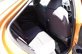 Toyota C-HR 2,0 PHEV Plug-in Style bi-tone - náhled 13