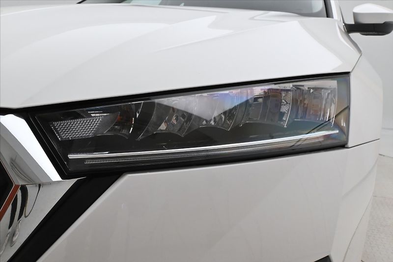 Škoda Octavia 2,0 TDI 110KW DSG STYLE Záruka - fotka 32 z 34