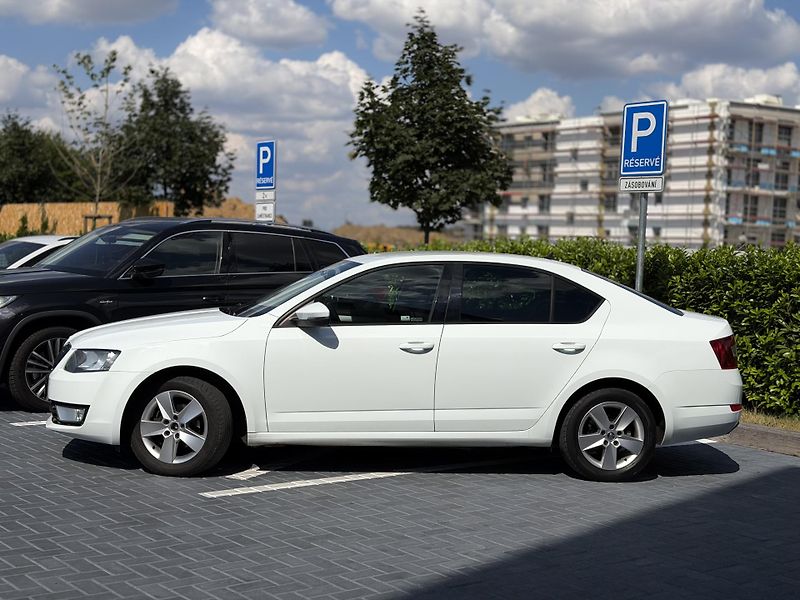 Škoda Octavia (2016) 1.2 tsi 81 kW  - fotka 2 z 19