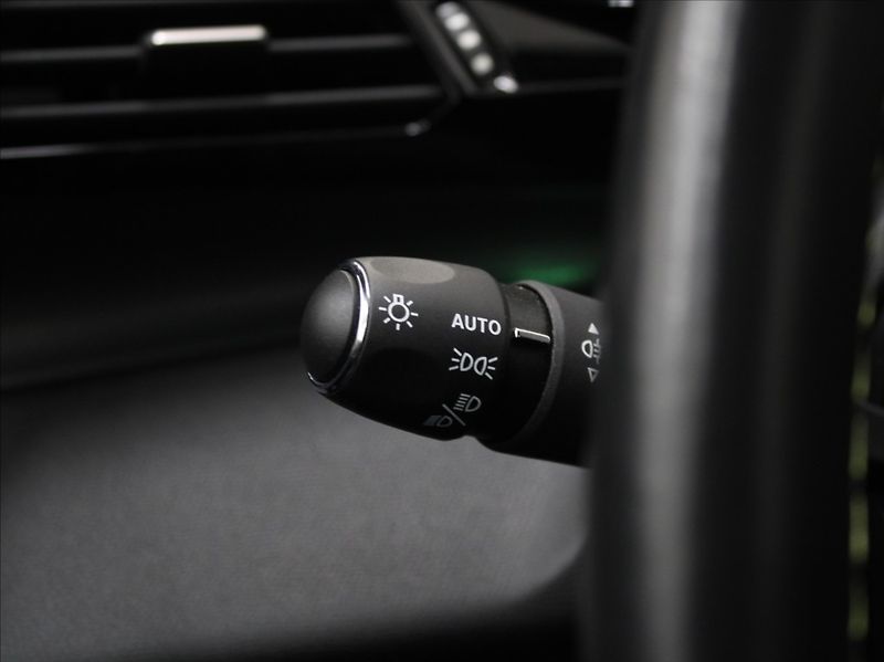 Peugeot 308 1,2 PT GT Paměť PANO Výprodej! - fotka 22 z 30