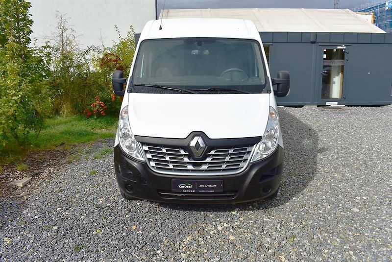 Renault Master 2,3 DCi L3H2,AC,DPH,AT,AKCE! - fotka 2 z 11