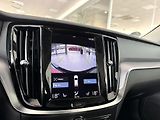 Volvo V60 B3 AUT*120kW*KeyLess*LED*Kamer - náhled 20