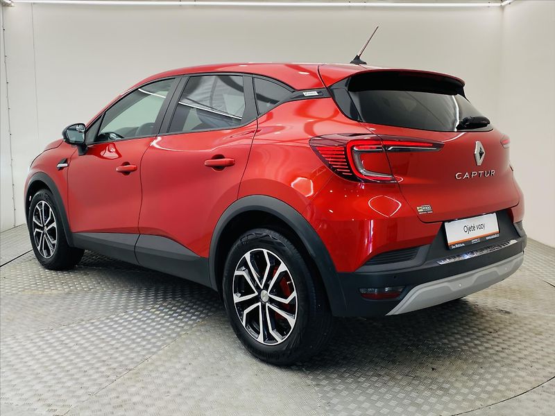 Renault Captur 1,0 TCe 67kW 1. maj. ČR - fotka 26 z 29