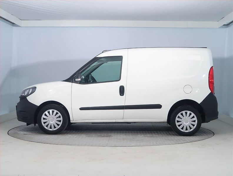 Fiat Dobló (2021) 1.6 MultiJet, DPH - fotka 3 z 16