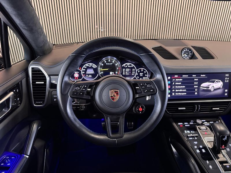 Porsche Cayenne Turbo GT PCCB Burmester Záruka - fotka 24 z 44
